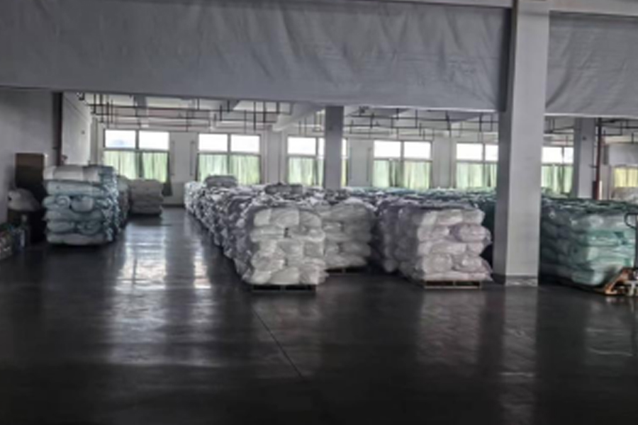 ধূসর ফ্যাব্রিক উত্পাদন-সমাপ্ত পণ্য এলাকা